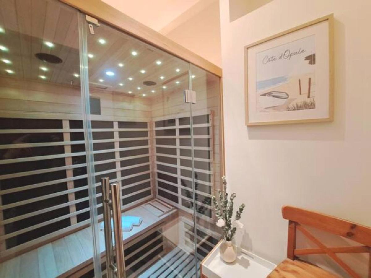 Le Jules Verne - Idealement Situe Avec Sauna Calais Exterior foto